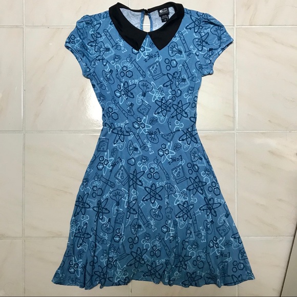 Dexter’s Lab Science Dress - Picture 2 of 4